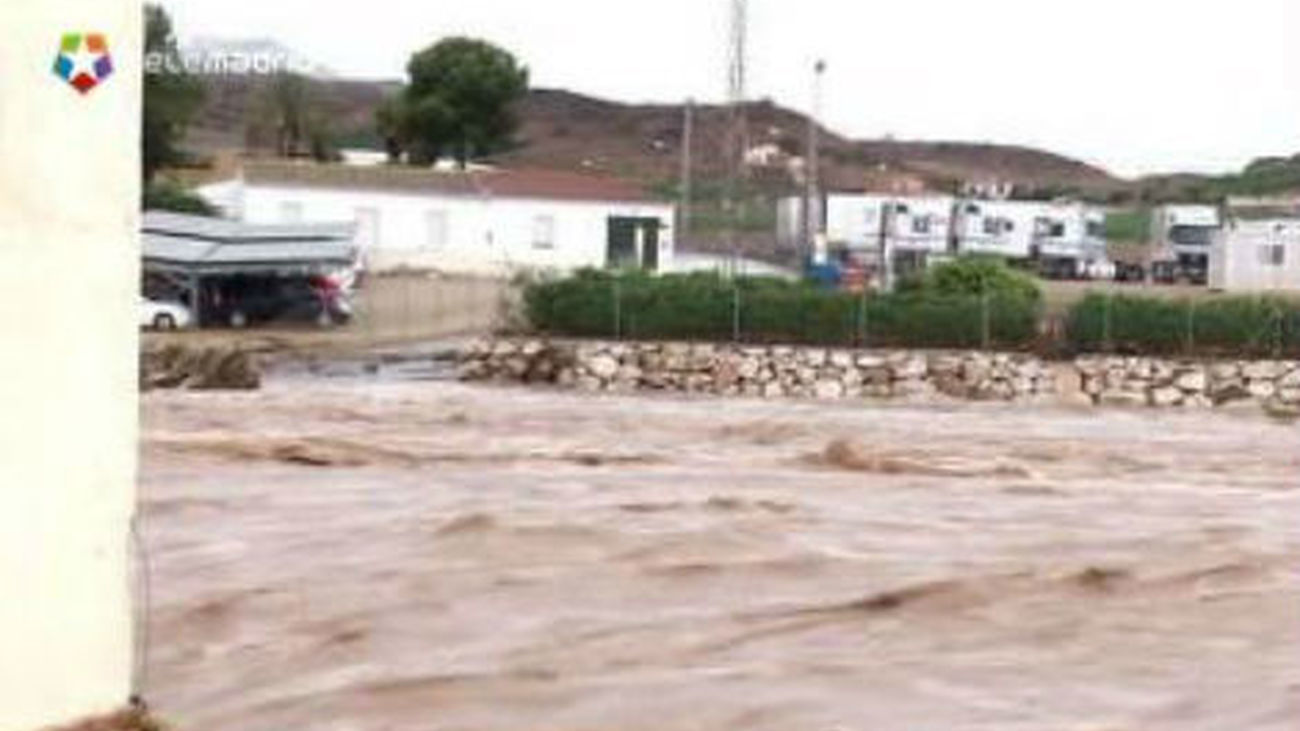 Fallece Un Hombre Al Ser Arrastrado Su Coche Por El Agua Cuando Cruzaba Un Rio En Granada