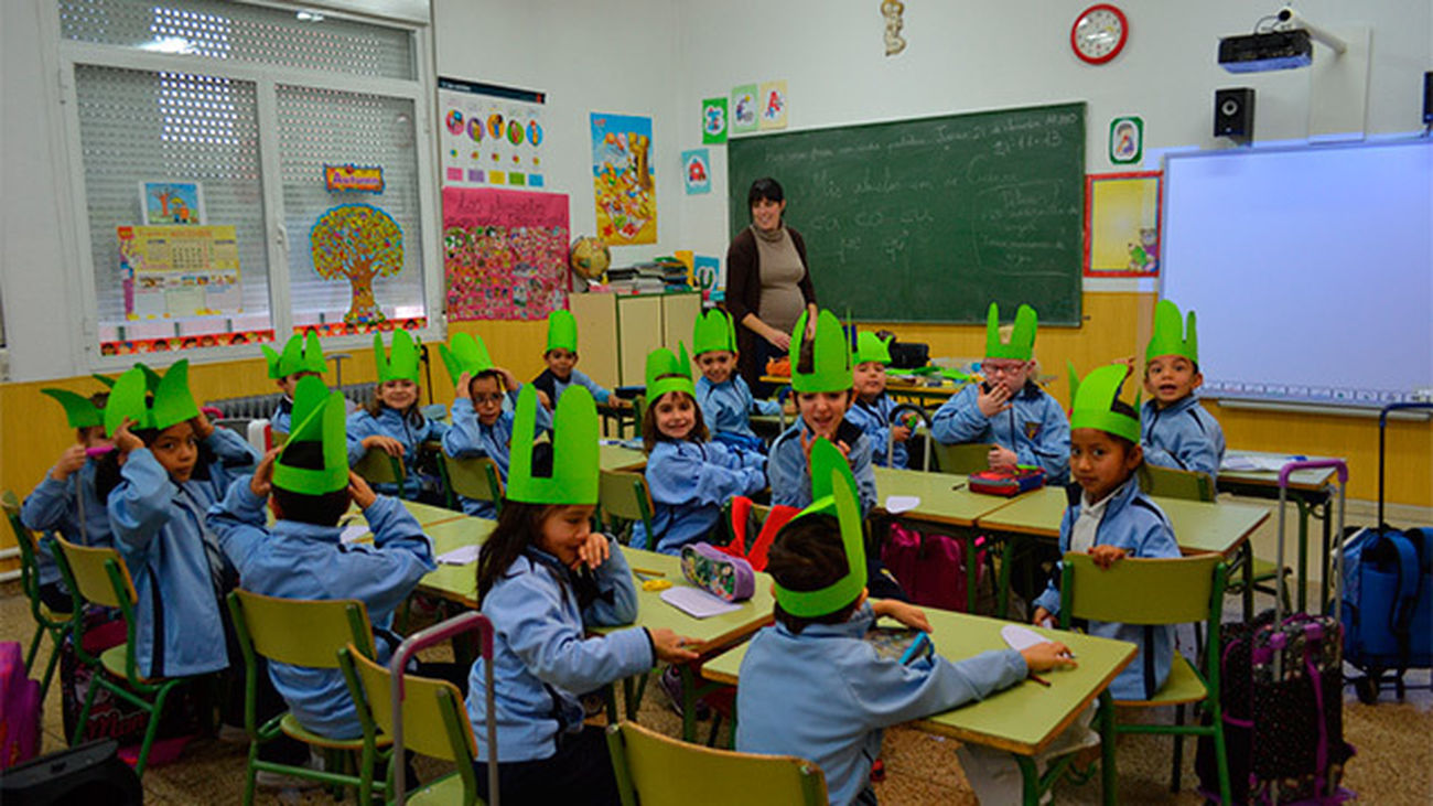 La OCU calcula que la vuelta al cole supondrá un desembolso a los padres de 1.200 euros por alumno
