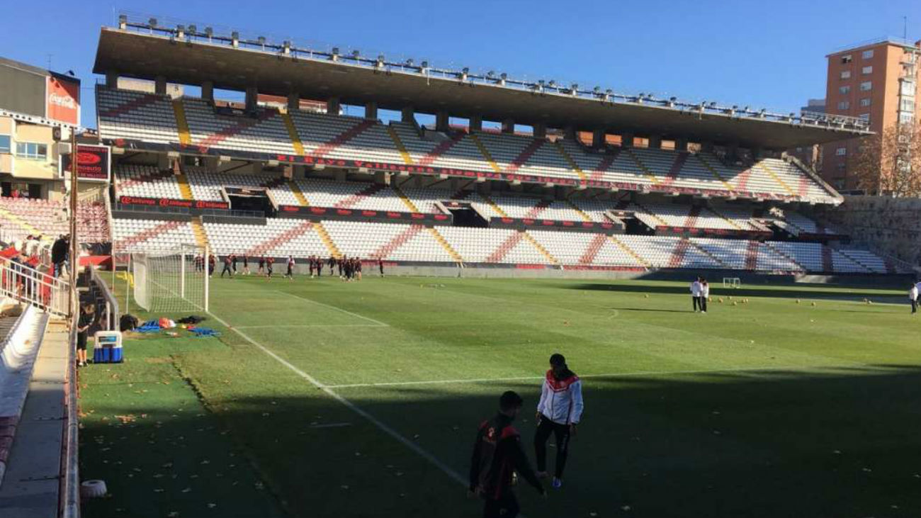 El Rayo pendiente del informe para saber si abrirá el estadio de Vallecas