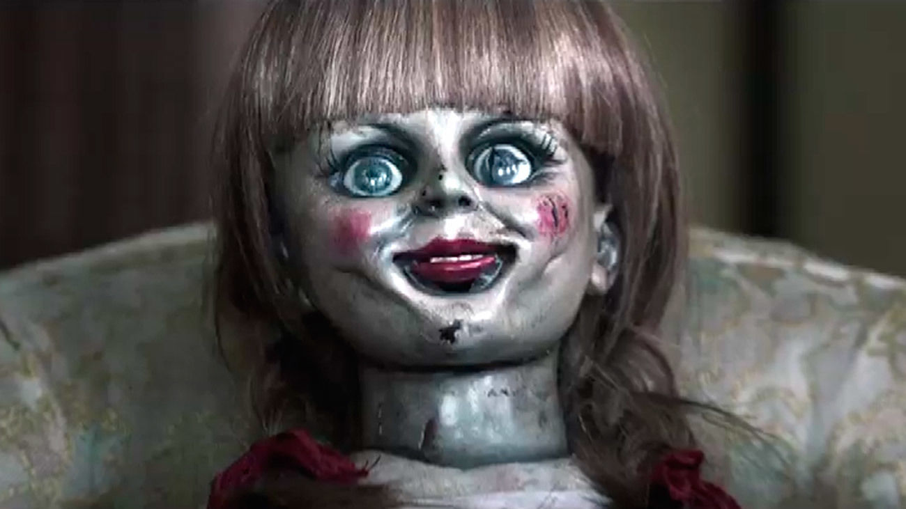Megahit sin cortes: 'Expediente Warren''