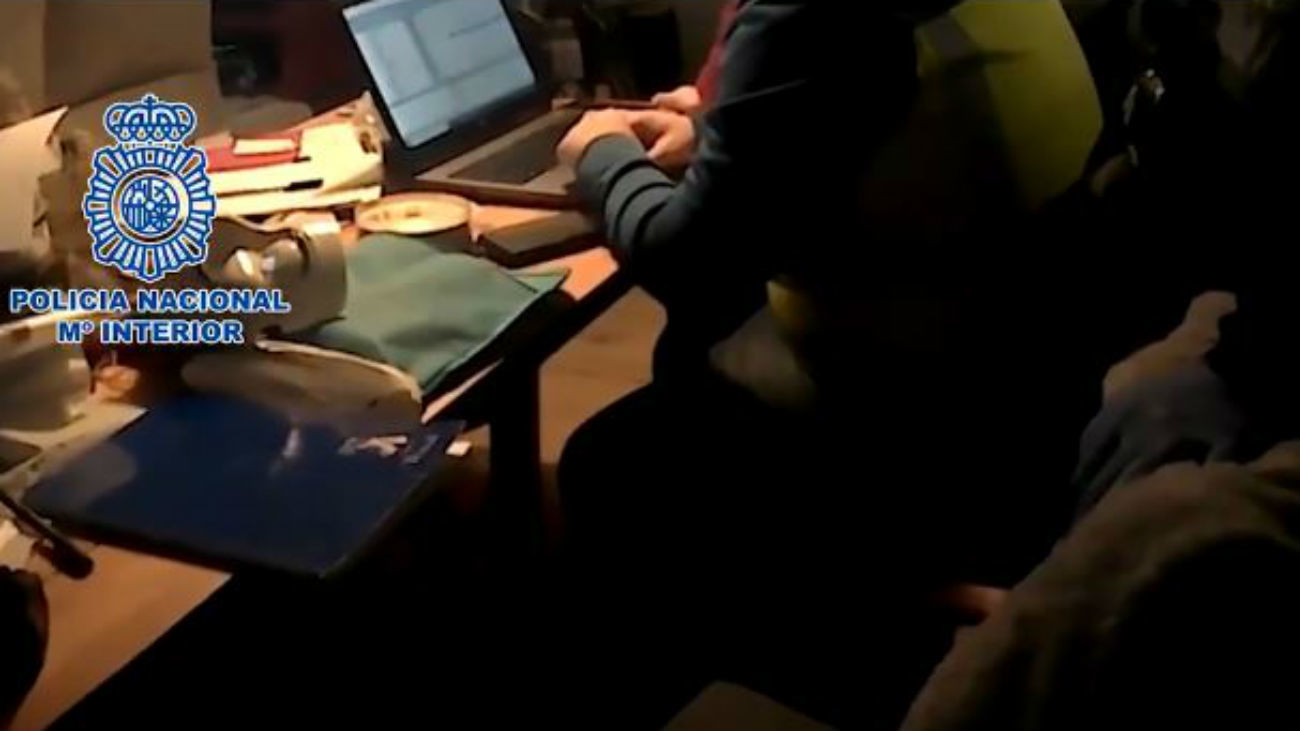 Detenido por porngrafía
