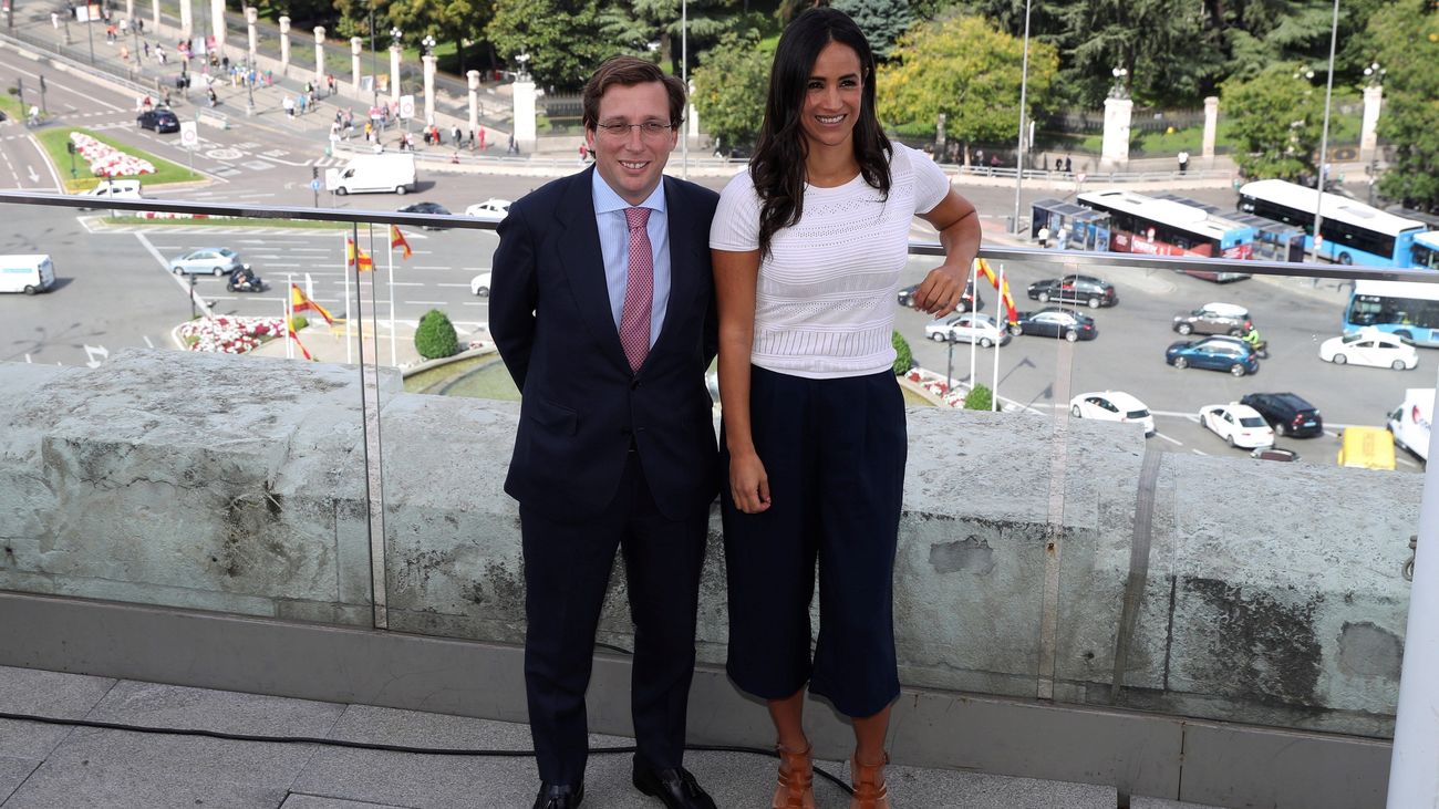 José Luis Martínez Almeida y Begoña Villacís