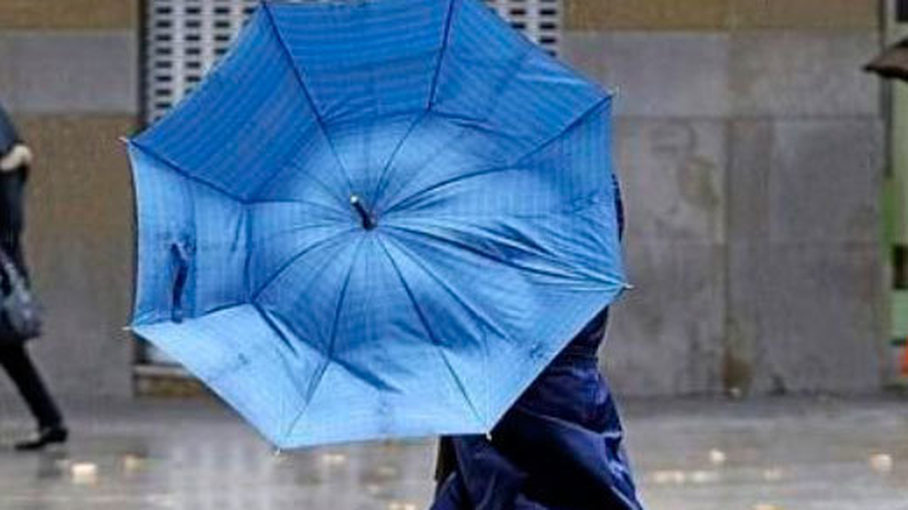 La Aemet activa el aviso amarillo para este lunes por fuerte viento
