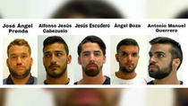 El condenado por publicar la foto de la víctima de La Manada se libra de prisión