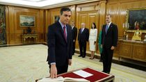 Cuatro vicepresidentes y 18 ministros en el relevo de carteras del gobierno de Sánchez