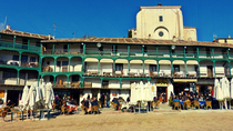 Chinchón, portada de la guía de los pueblos más bonitos de España