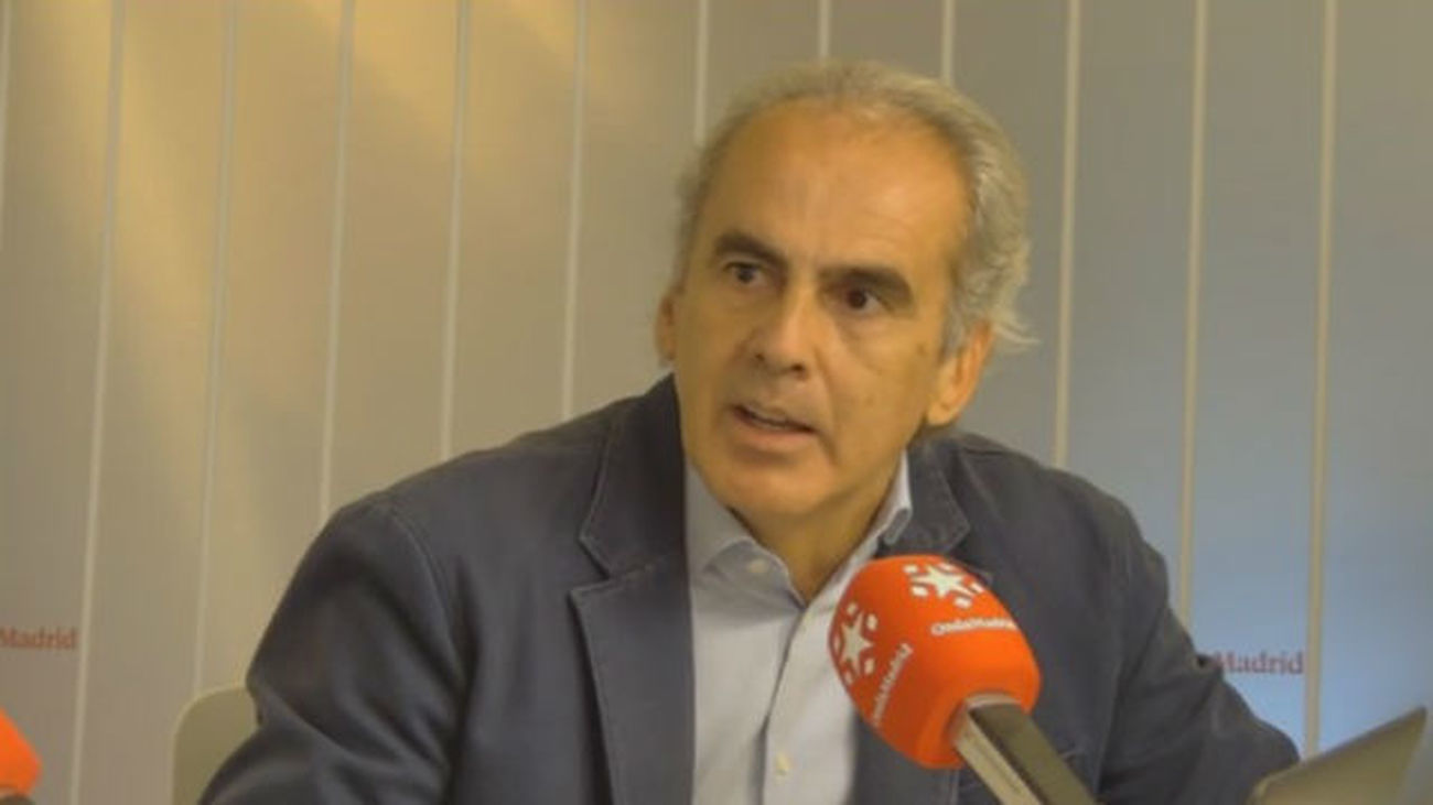 Enrique Ruiz Escudero, consejero de Sanidad, en Onda madrid