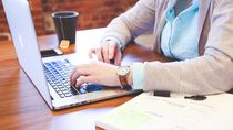 España estudia seguir dando prioridad al teletrabajo
