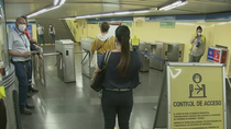 Sólo pequeños cortes de 2 minutos en los accesos al Metro en el primer día de la Fase 1 en Madrid