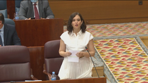 Ayuso asegura que si no fuera por su gestión habría "el triple" de sanitarios contagiados y de fallecidos