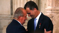 El Rey emérito comunica al Rey Felipe su decisión de abandonar España