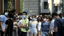 Madrid notifica cuatro nuevos brotes con 33 nuevos positivos y un repunte de contagios
