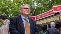 Manuel Gil, director de la Feria del Libro: "Estamos obligados a una reinvención a marchas forzadas"
