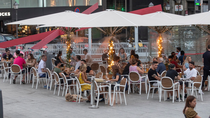 Unos 12.500 negocios de hostelería pueden cerrar en Madrid con las medidas restrictivas
