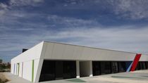 Alumnos de 3 años del CEIP Miguel de Cervantes no podrán iniciar las clases por "falta de personal"
