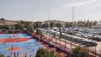 Los padres del colegio Juan Zaragüeta de Hortaleza protestan contra el aparcamiento de Iberdrola