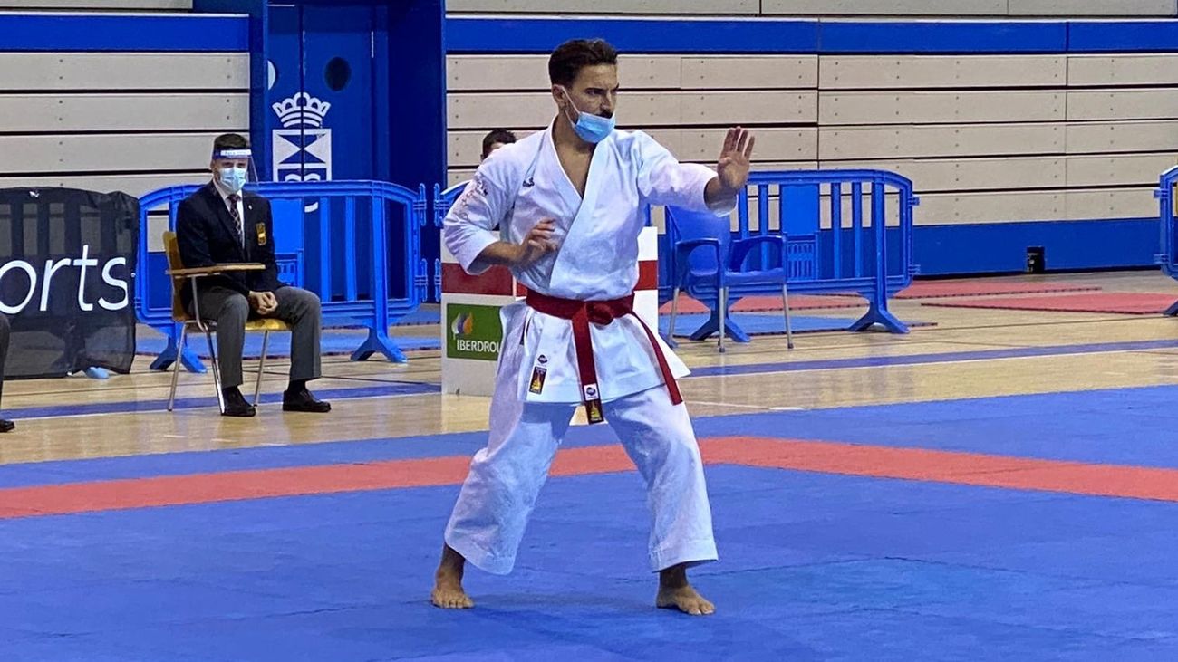 Damián Quintero