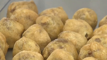 La tradición de los buñuelos en Madrid no cede ante la pandemia