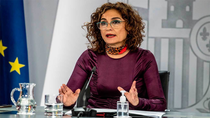 Montero pide reconsiderar las enmiendas a la totalidad a unos Presupuestos "imprescindibles"