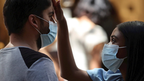 Madrid celebra la bajada del IVA en las mascarillas