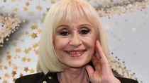 Un repaso a la trayectoria profesional de Raffaella Carrá