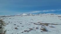 Niebla, nieve, hielo y atascos en los accesos a Cotos y Navacerrada