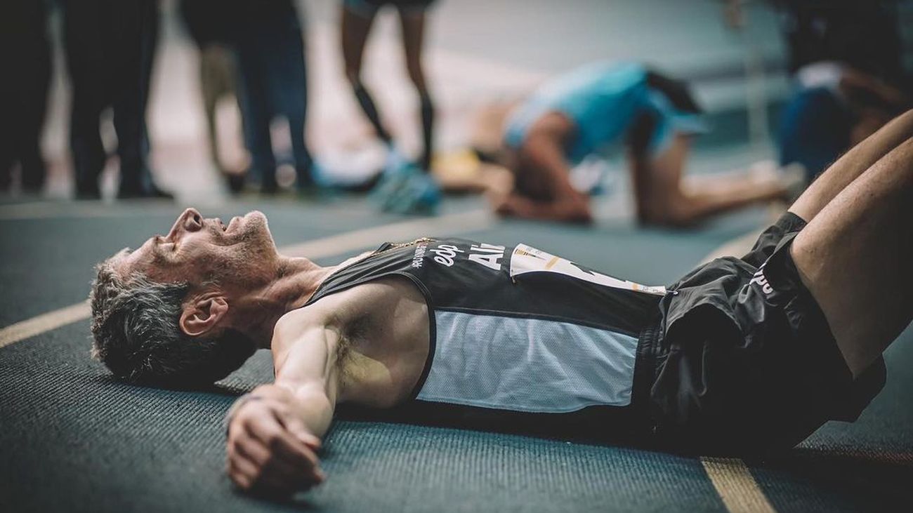 Martín Fiz bate el récord de España de 3000 metros en pista cubierta